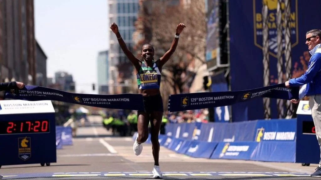 如此迎来职业生涯世预赛谢幕战？C罗国家队生涯首次染红