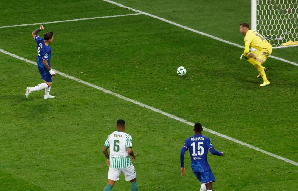 大罗：我告诉内马尔世界杯前一年只能训练、吃饭和睡觉