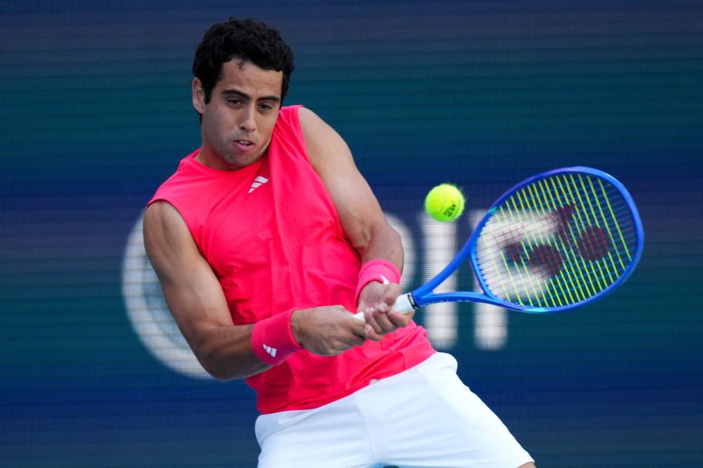 斯洛伐克主帅：意大利拿过六连胜却要去附加赛，这太荒谬了